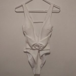 Cupshe sexy one-piece bathing suit